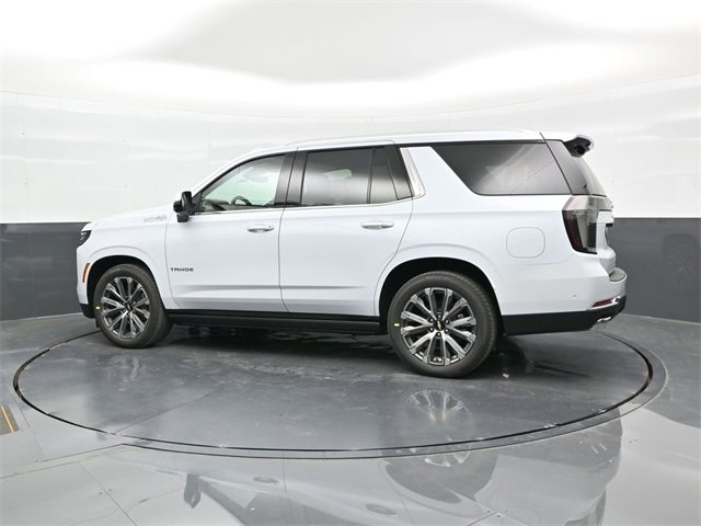 2026 Chevrolet Tahoe High Country photo 2