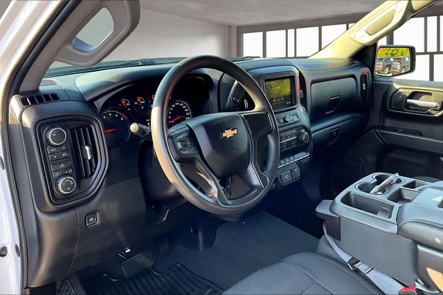 2019 Chevrolet Silverado 1500 Custom photo 15