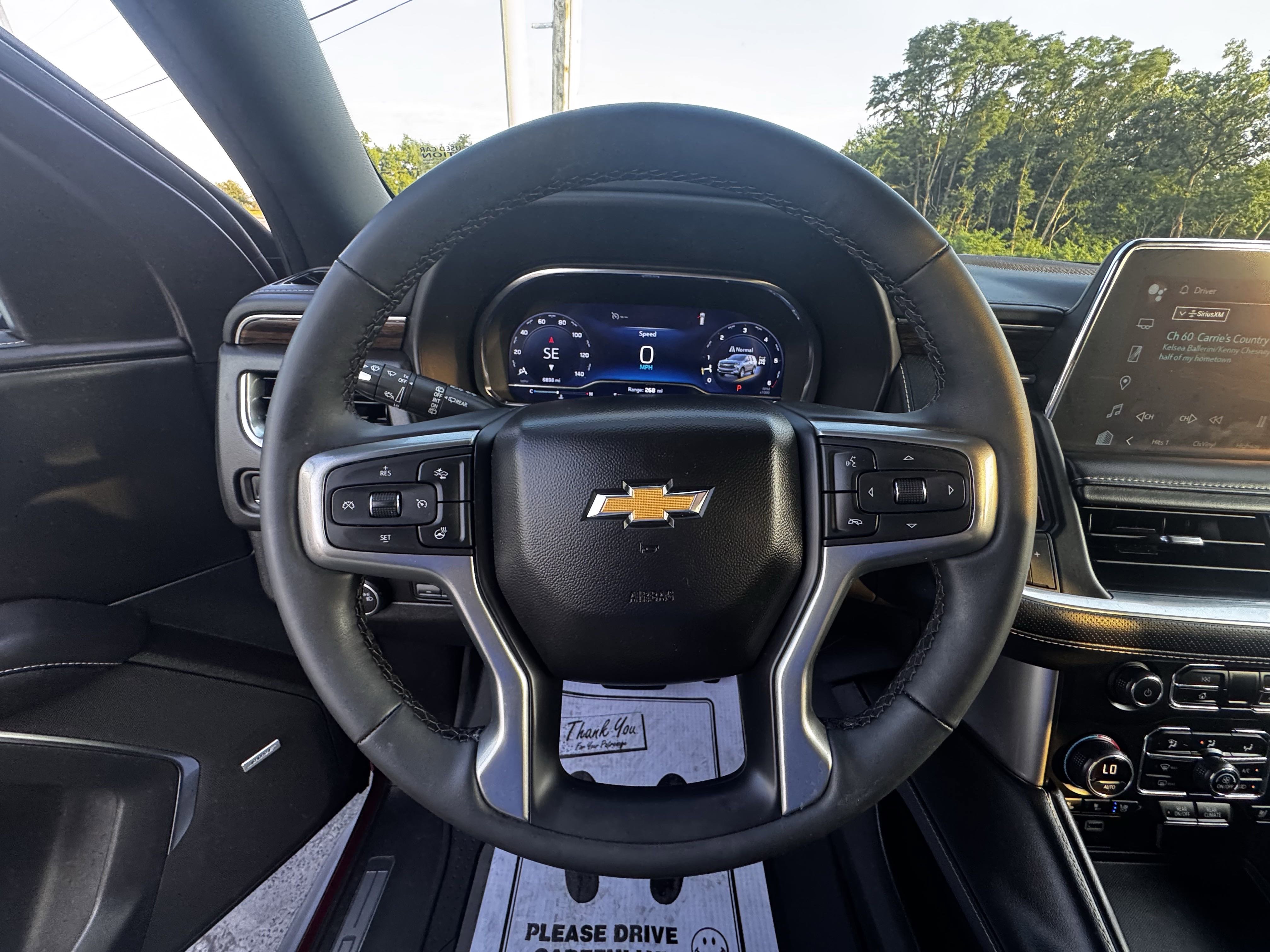2024 Chevrolet Suburban Premier photo 7