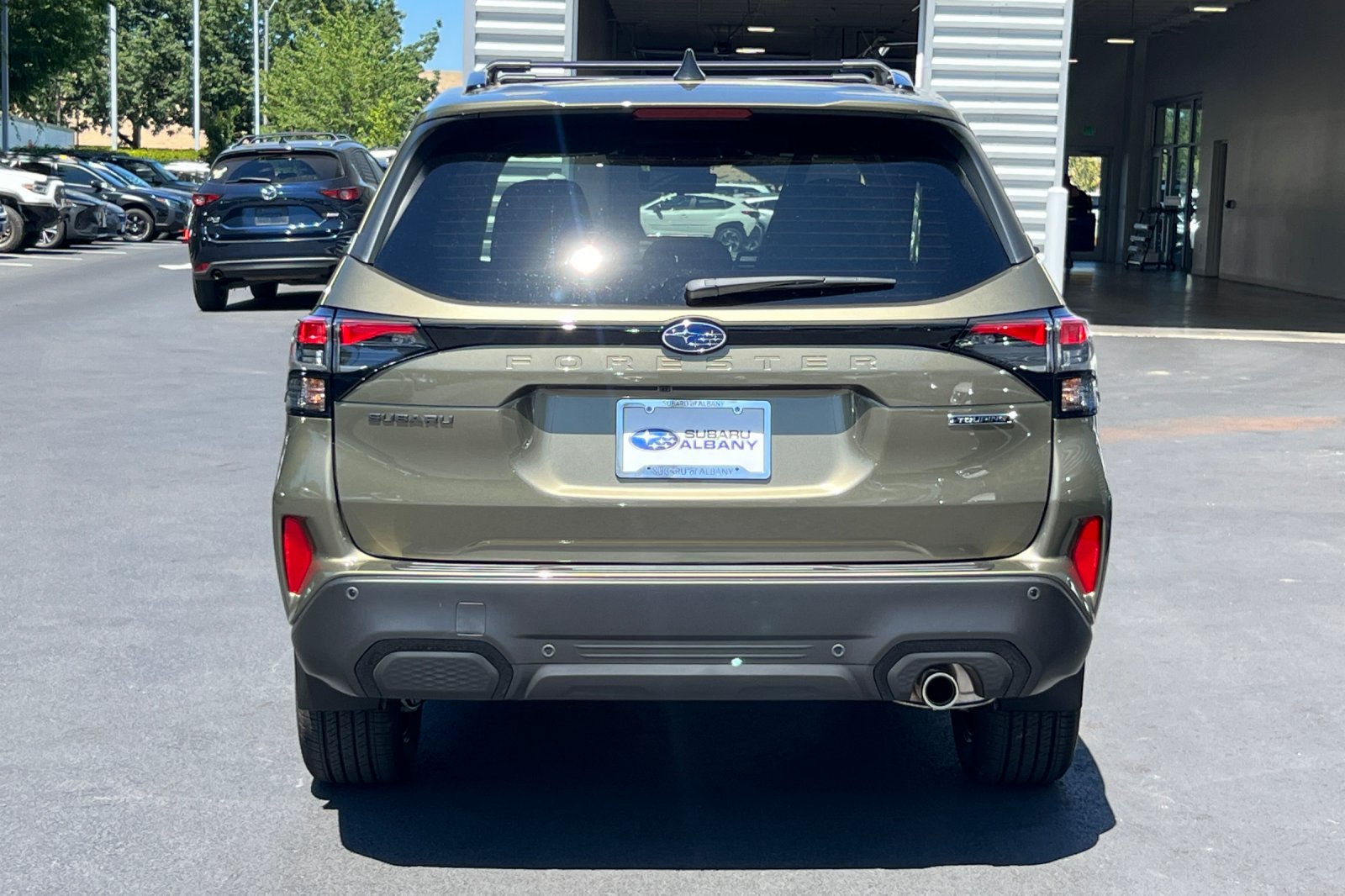 2025 Subaru Forester Touring photo 5