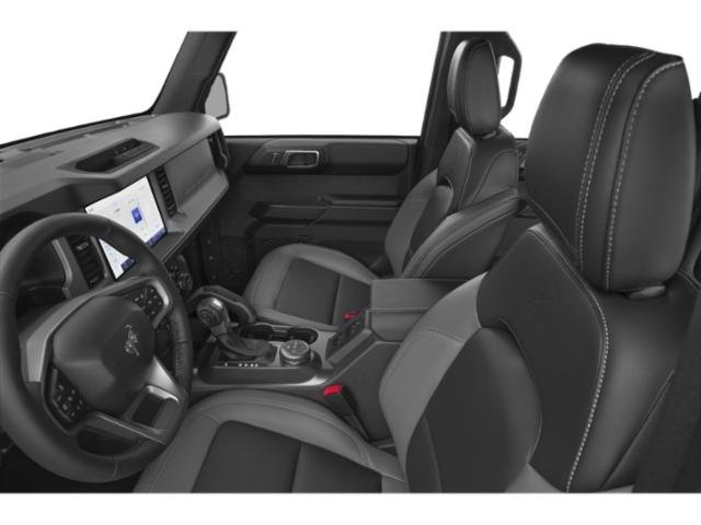2025 Ford Bronco Outer Banks photo 7