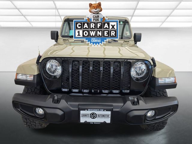 2022 Jeep Gladiator Willys photo 4