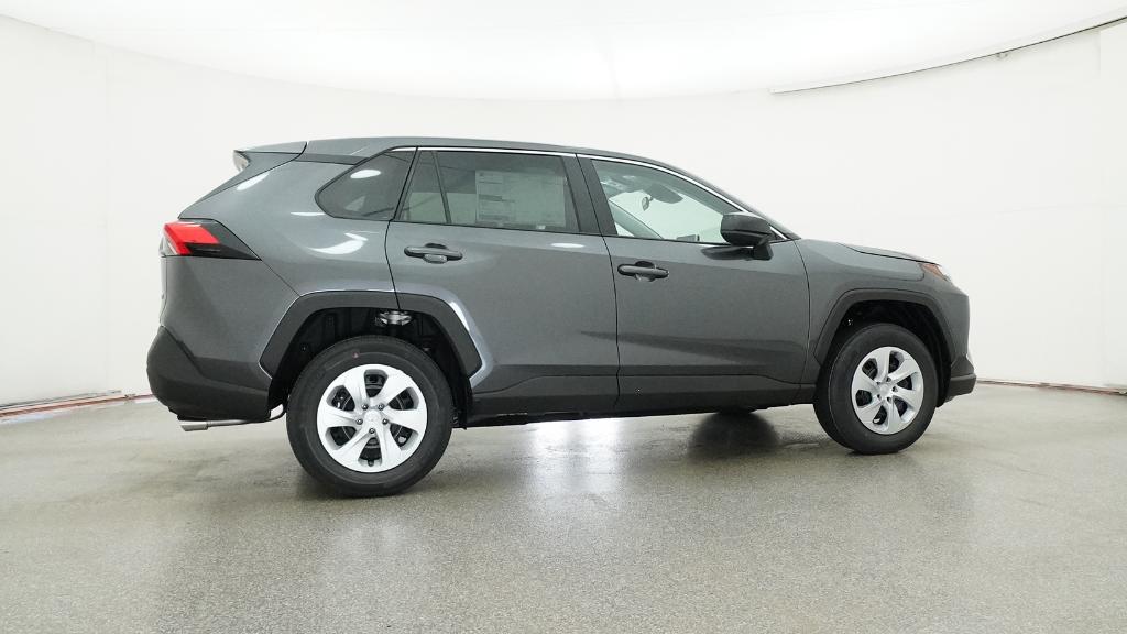 2025 Toyota RAV4 LE photo 23