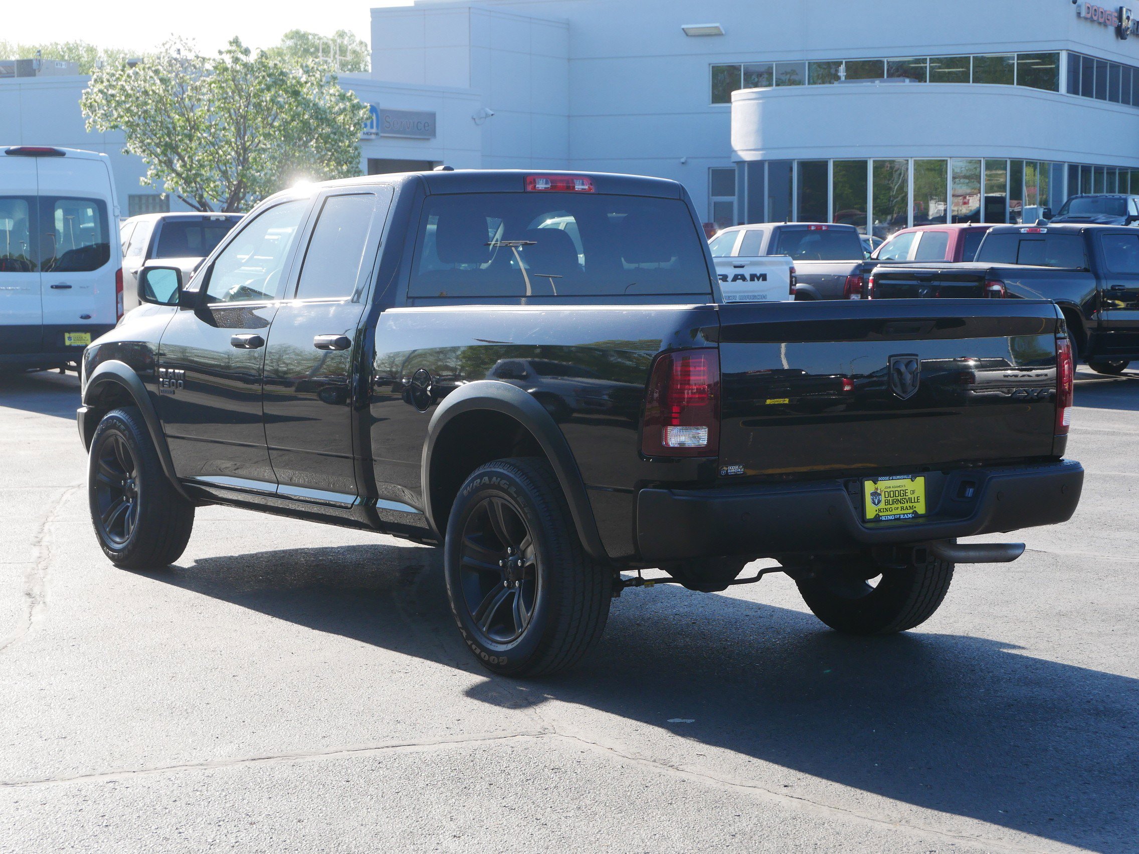 2022 Ram 1500 Classic Warlock photo 5
