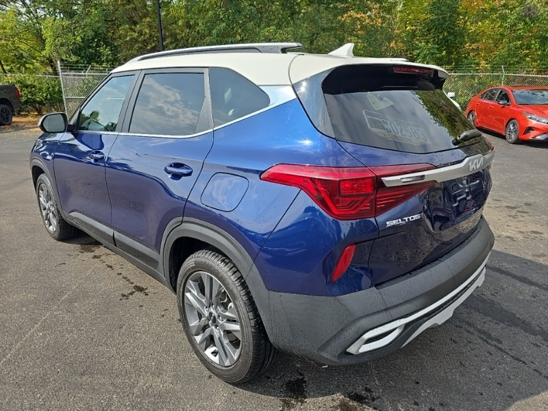 2022 Kia Seltos S photo 4