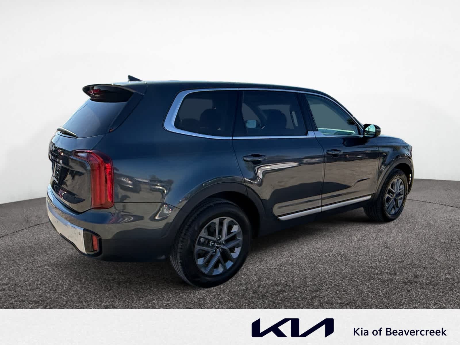 2024 Kia Telluride LX photo 4