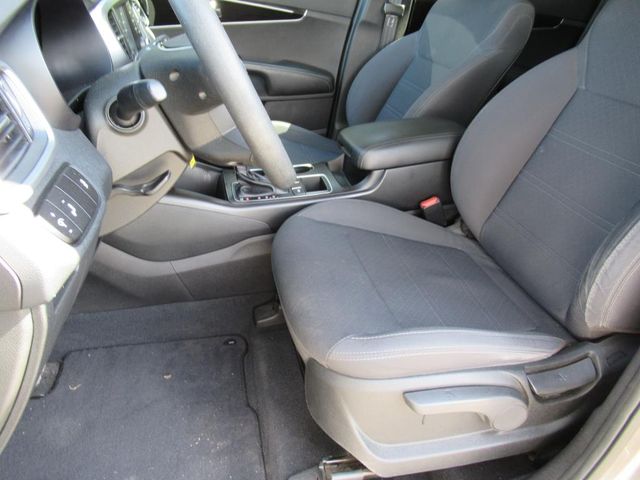 2019 Kia Sorento LX photo 13