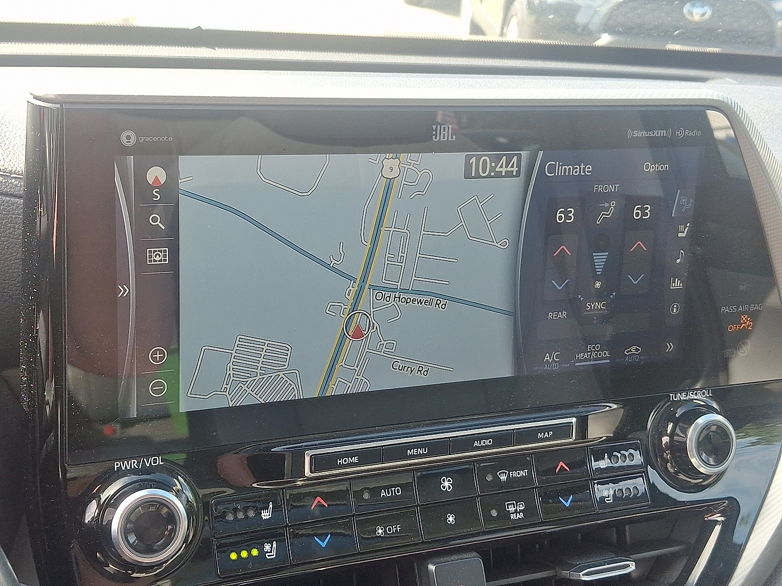 2021 Toyota Highlander Hybrid Platinum photo 17
