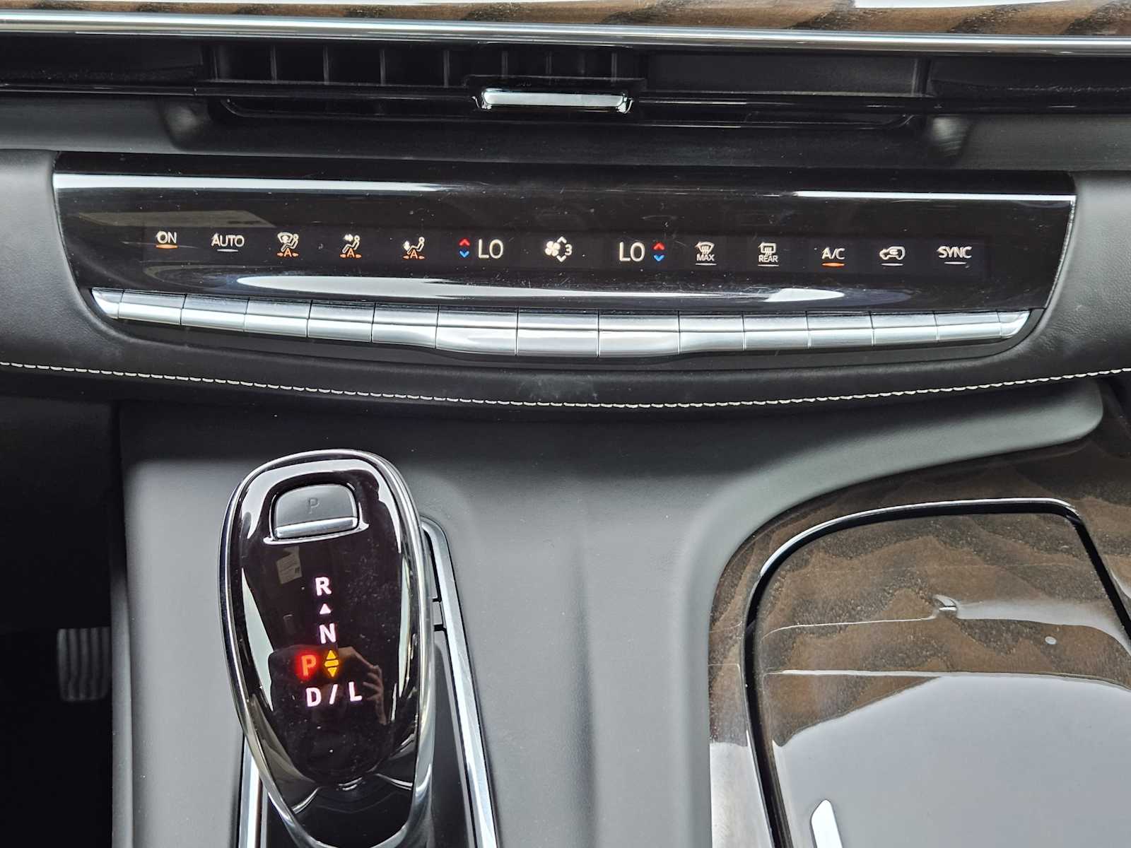 2023 Cadillac Escalade ESV Sport Platinum photo 21