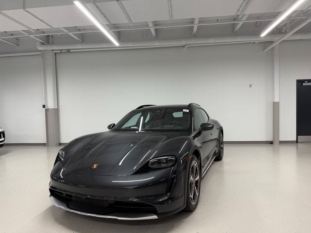 2022 Porsche Taycan Base