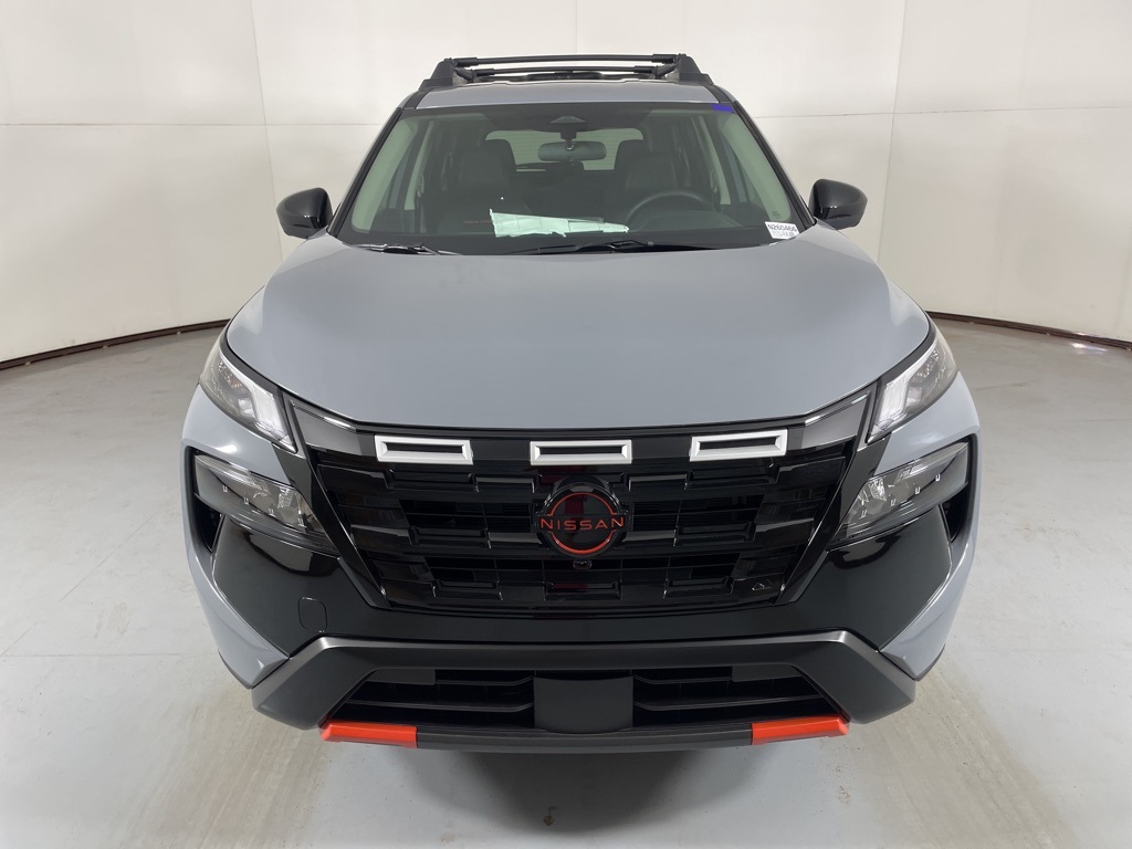 2026 Nissan Rogue SV photo 3