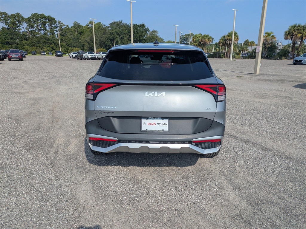 2023 Kia Sportage LX photo 4