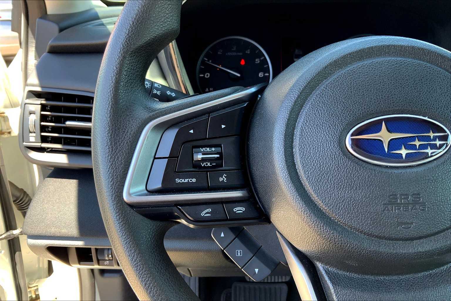 2022 Subaru Legacy Base photo 21