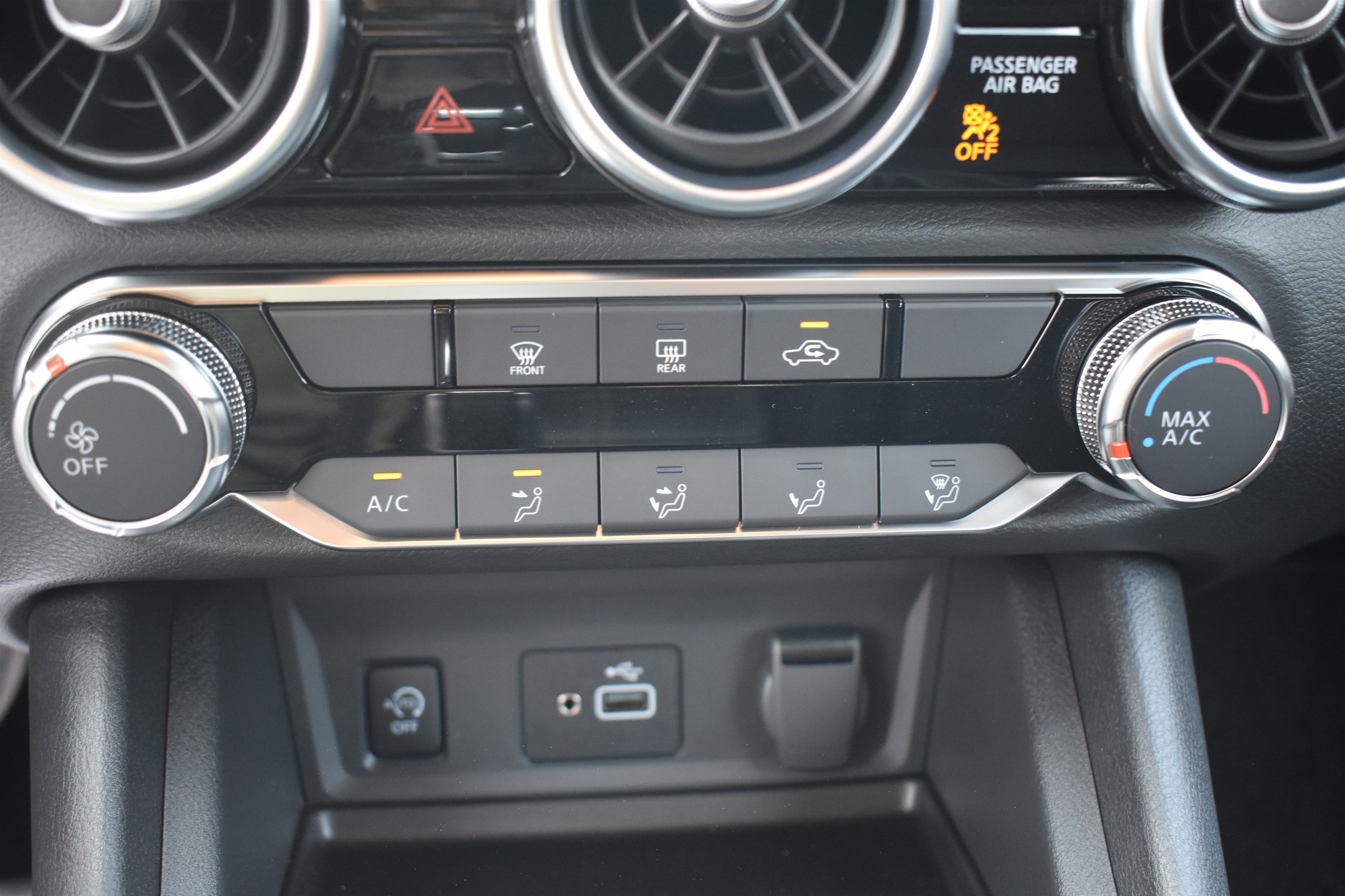2025 Nissan Sentra S photo 14
