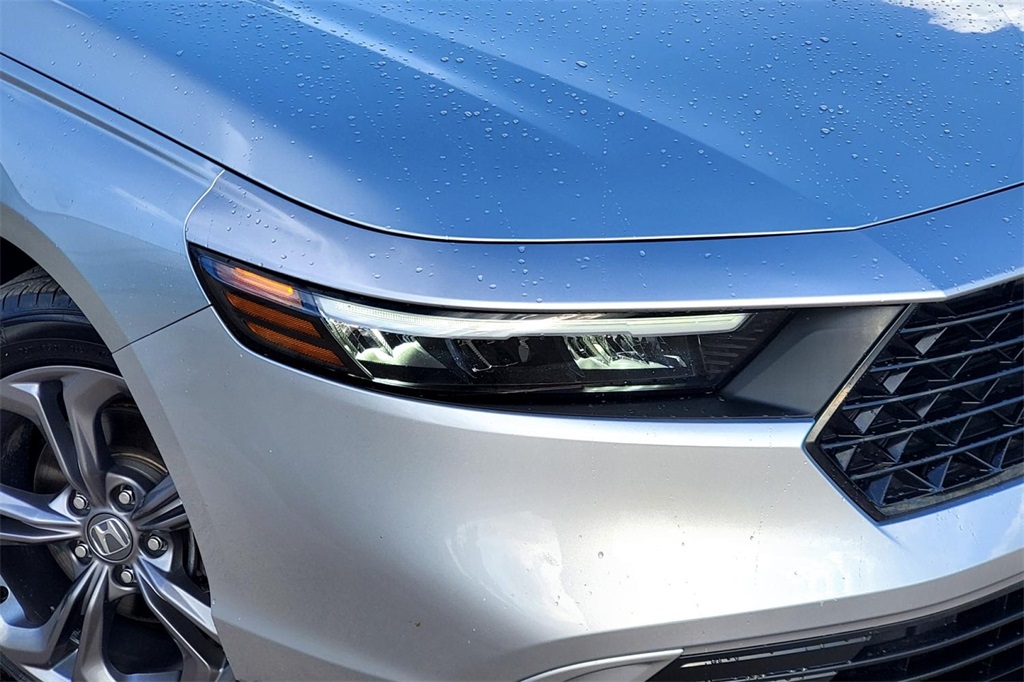 2024 Honda Accord EX photo 2