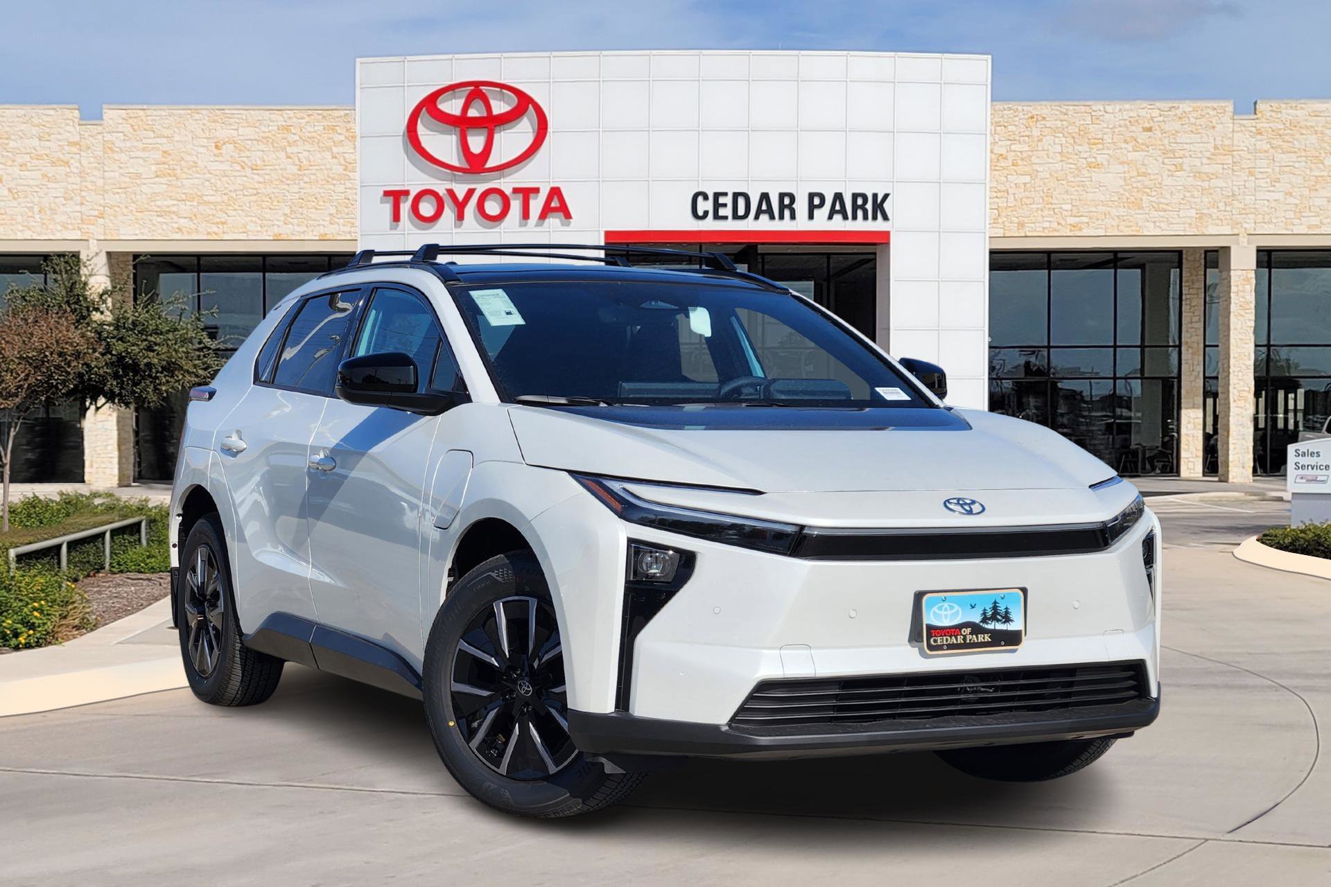 2026 Toyota bZ XLE's photo