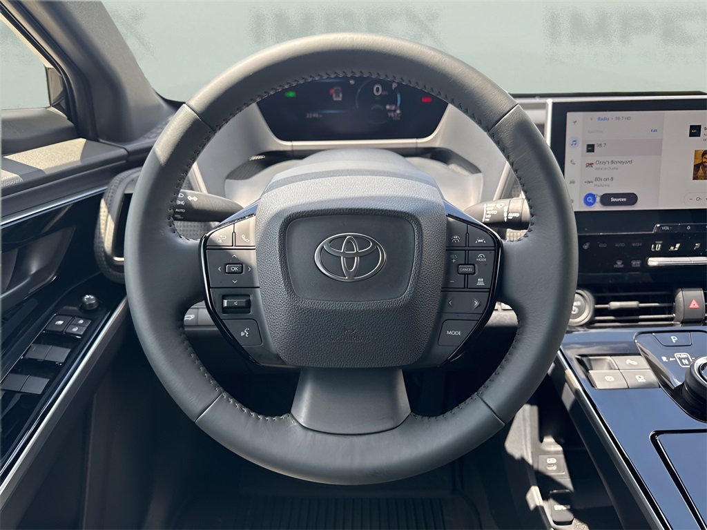 2024 Toyota bZ4X XLE photo 13