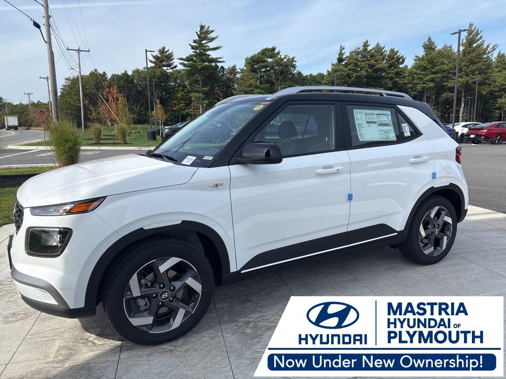 2026 Hyundai Venue SEL's photo