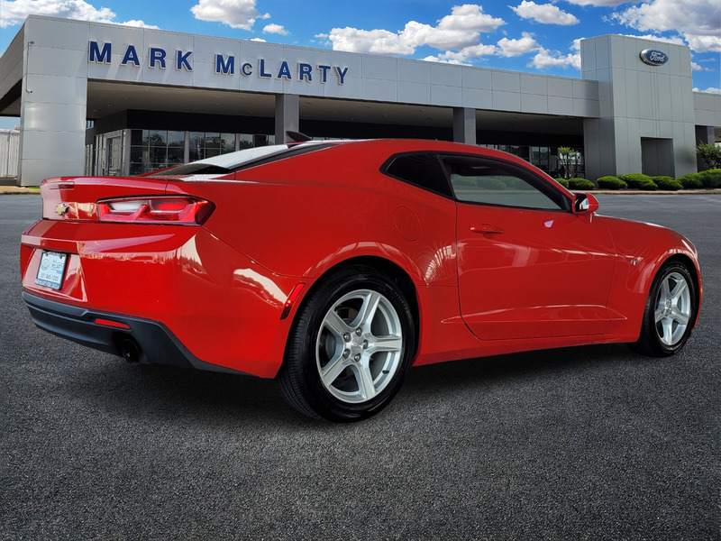 2016 Chevrolet Camaro 1LT photo 3