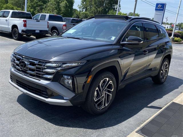2025 Hyundai Tucson Hybrid Limited photo 4