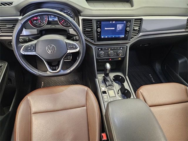 2021 Volkswagen Atlas V6 SE Technology R-Line photo 8