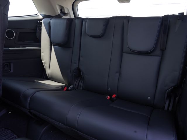 2025 Subaru Ascent Onyx Edition Touring photo 14