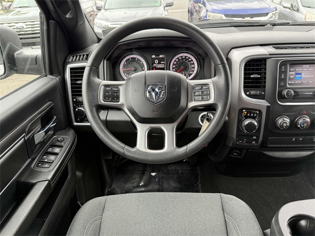 2022 Ram 1500 Classic Warlock photo 15