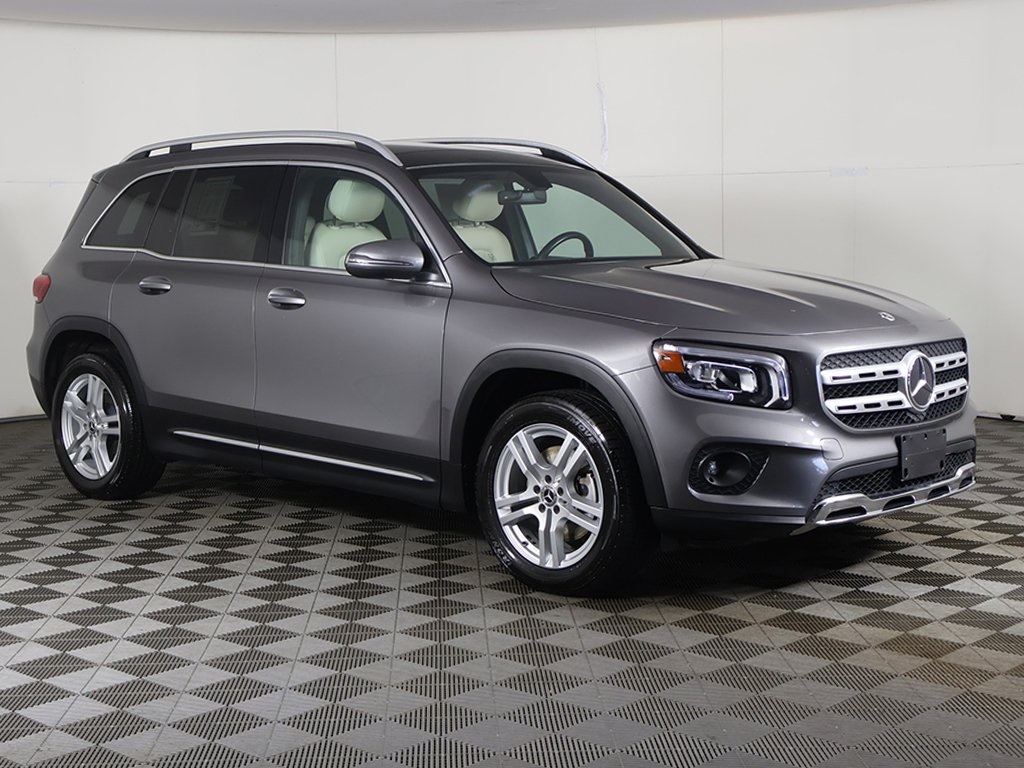 2021 Mercedes Benz GLB 250 4MATIC photo 2
