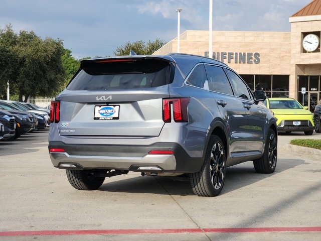 2025 Kia Sorento SX photo 3