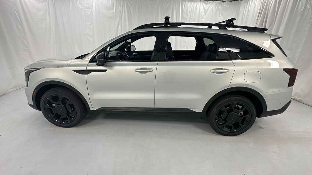 2026 Kia Sorento X-Line SX Prestige photo 6