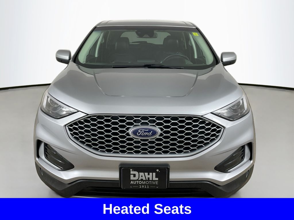 2023 Ford Edge SEL photo 2