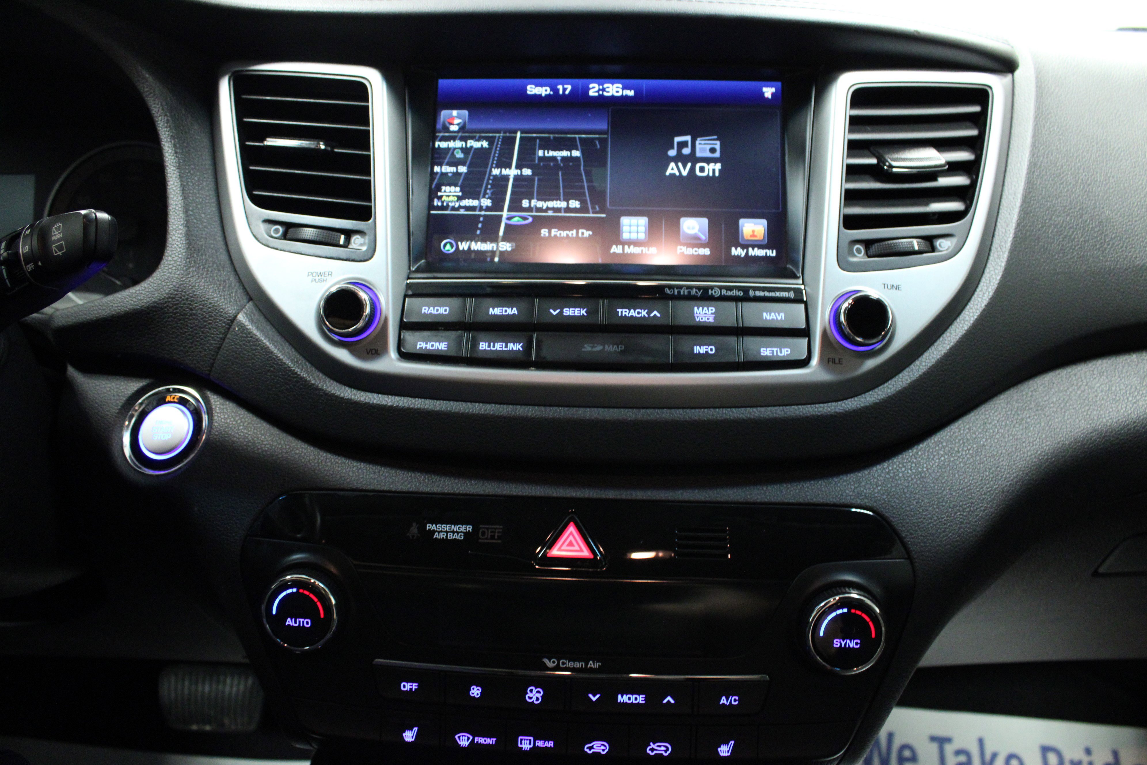2017 Hyundai Tucson SE Plus photo 17