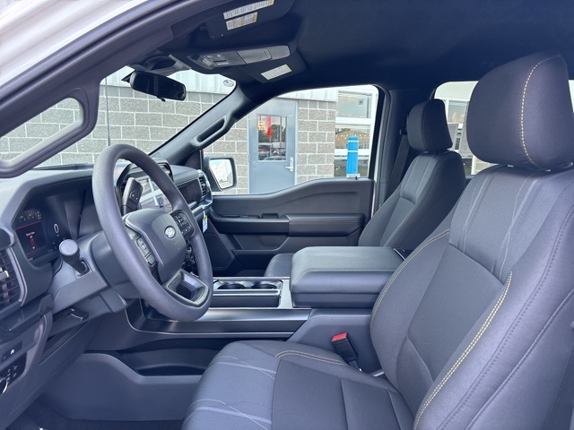 2025 Ford F-150 STX photo 11