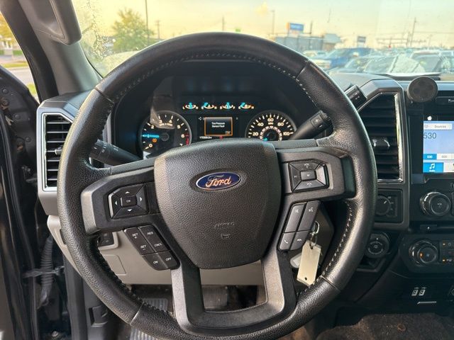 2016 Ford F-150 XLT photo 10