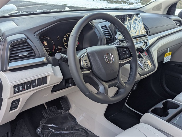2026 Honda Odyssey EX-L photo 2