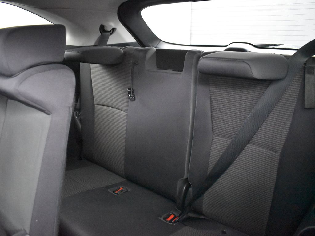 2020 Toyota Highlander L photo 19