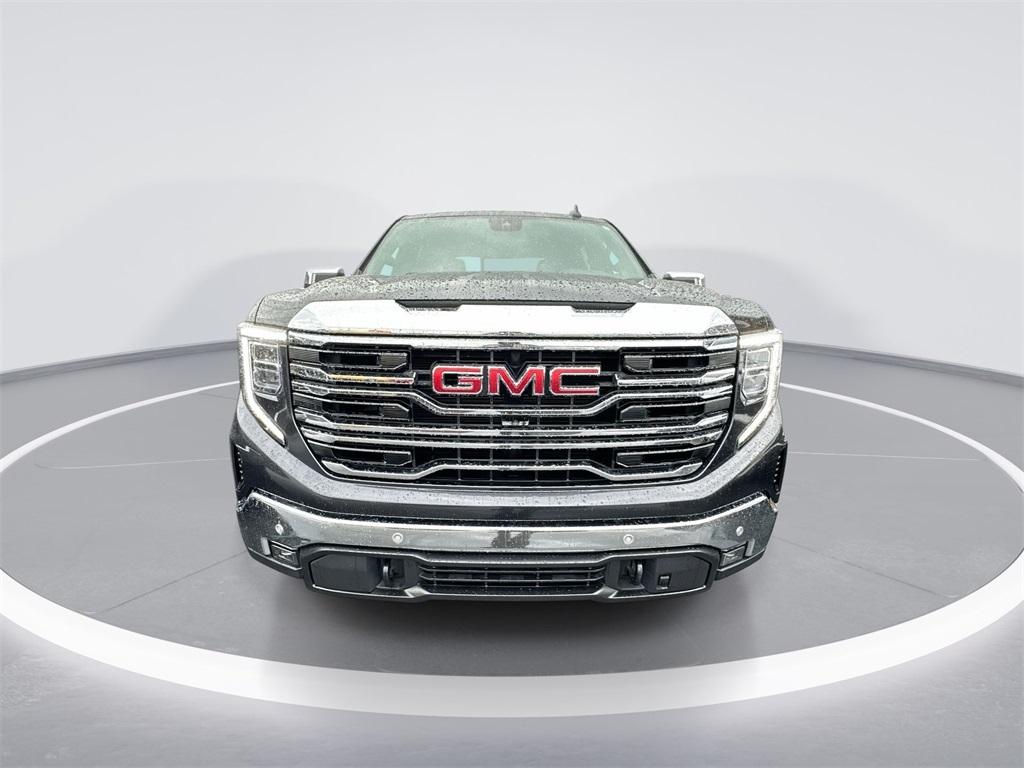 2022 Gmc Sierra 1500 SLT photo 3