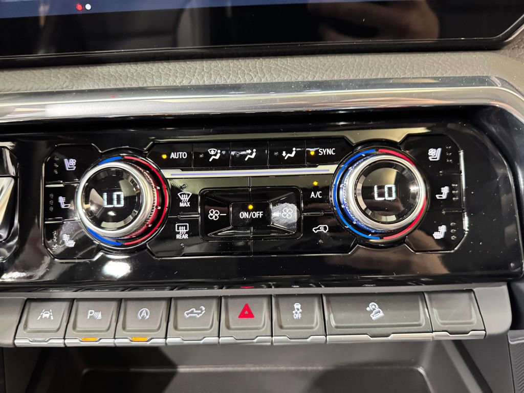 2026 Gmc Sierra 1500 Denali photo 13