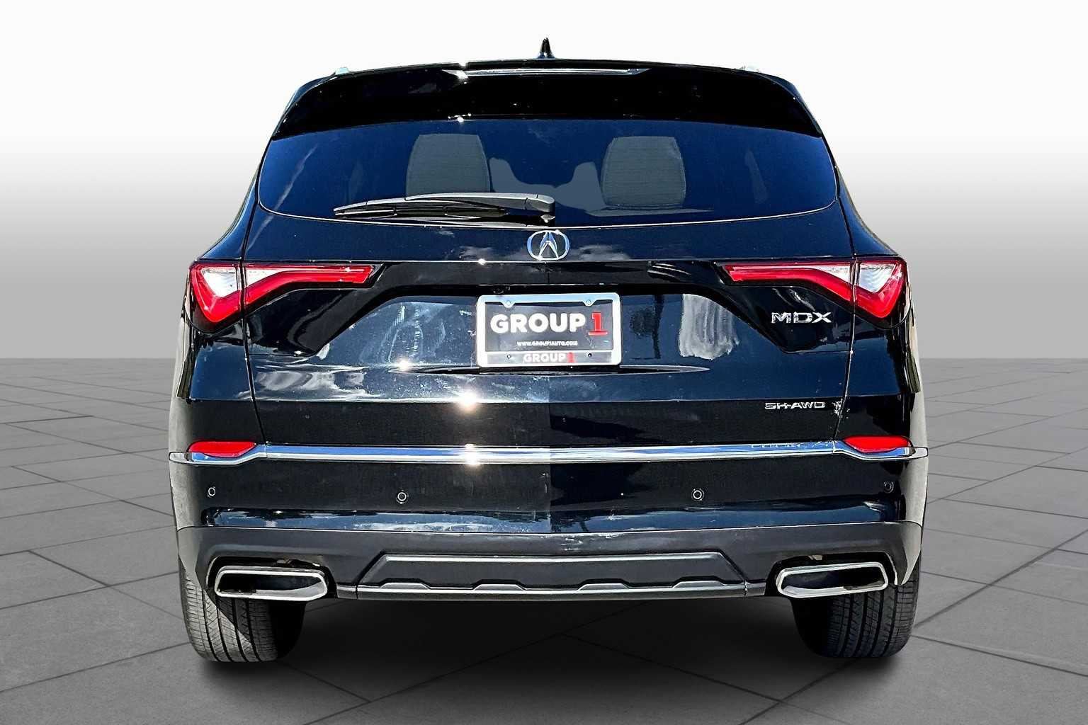 2024 Acura MDX SH-AWD Advance photo 4