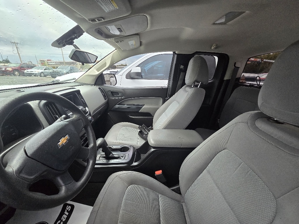 2016 Chevrolet Colorado Work Truck photo 3