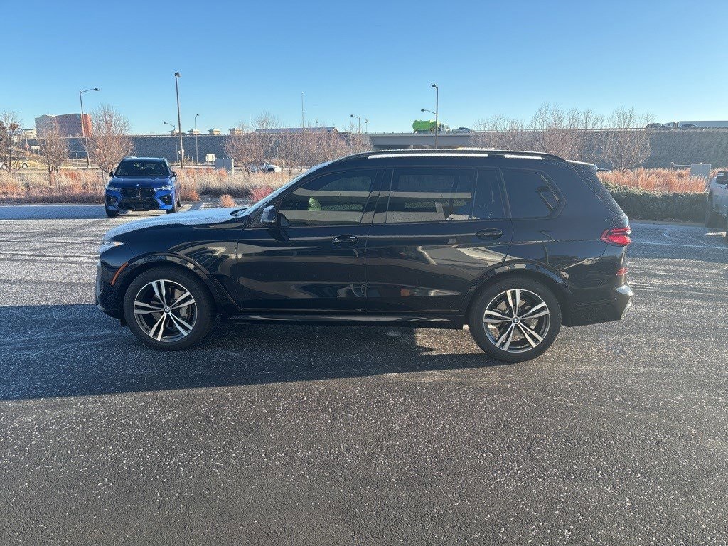 2024 Bmw X7 xDrive40i photo 2