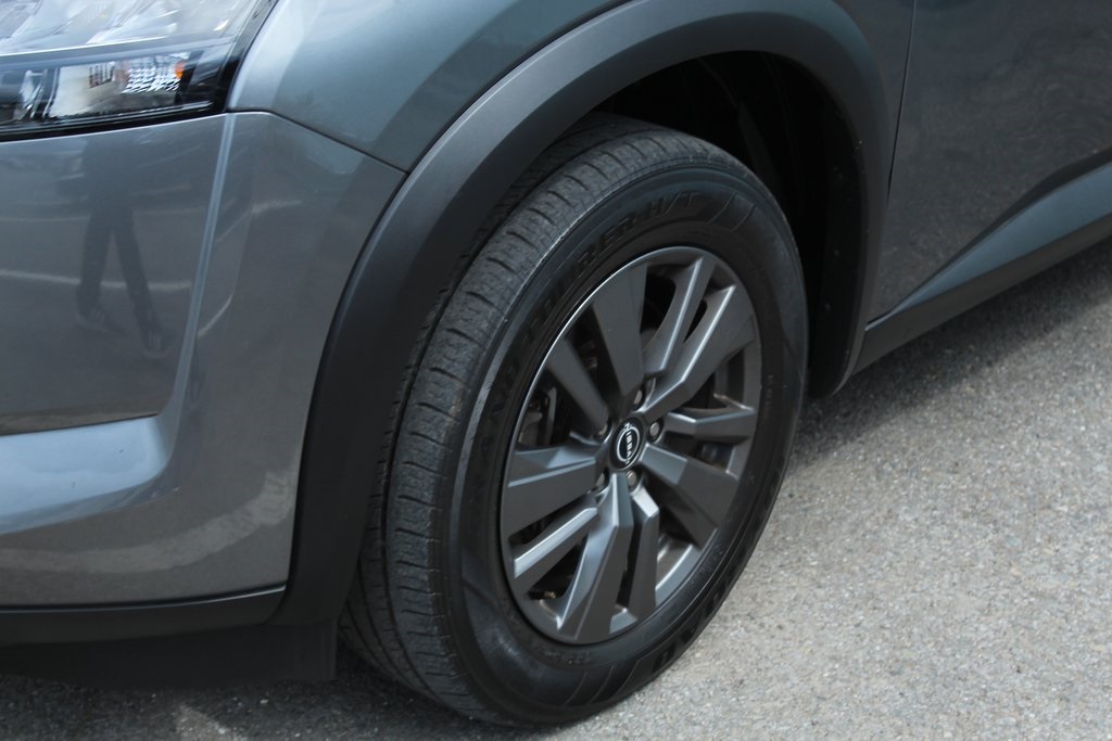 2023 Nissan Pathfinder S photo 4