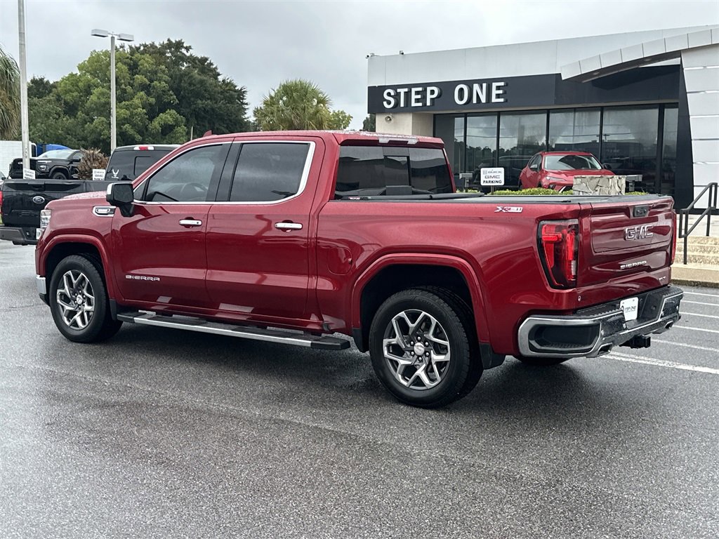 2022 Gmc Sierra 1500 SLT photo 4