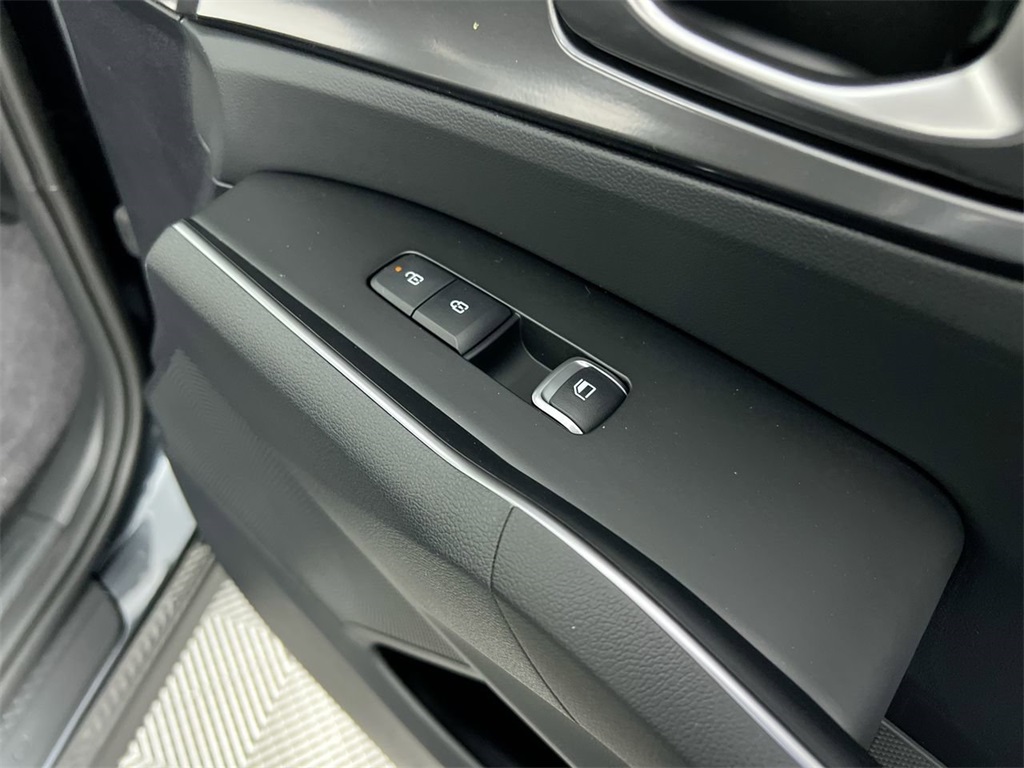 2026 Kia Sorento LX photo 28