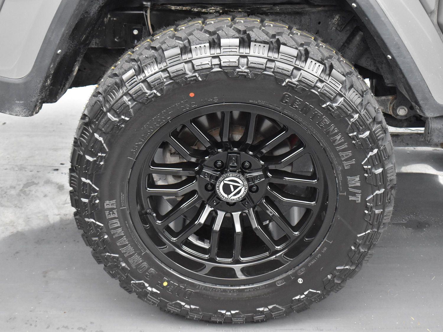 2021 Jeep Gladiator Willys photo 24