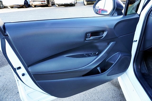 Used 2024 White Toyota LE image 21