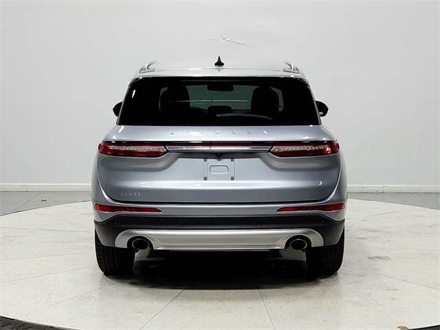 2022 Lincoln Corsair Standard photo 6