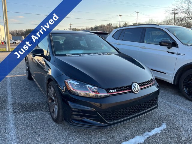 2018 Volkswagen Golf GTI SE's photo