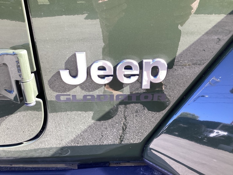 2022 Jeep Gladiator Overland photo 8