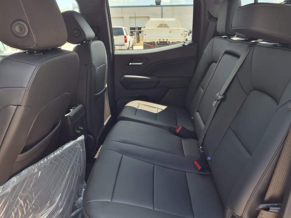 2025 Chevrolet Colorado Work Truck LT photo 15